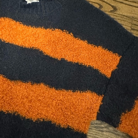 Topshop Stripe Boucle Sweater - size medium - Picture 4 of 8